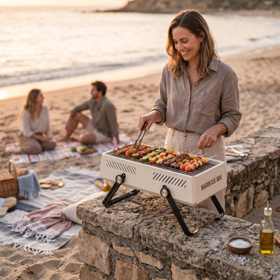 Grillades sur le barbecue charbon portable Savren en pique-nique