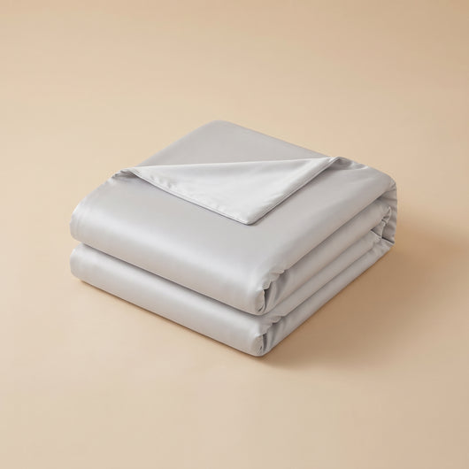 Couverture rafraîchissante Gris Perle pliée, packshot