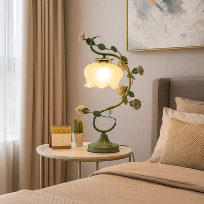 Lampe De Table Florale - Pétale Délicat | Rosalia - vue 5 | Azeniah