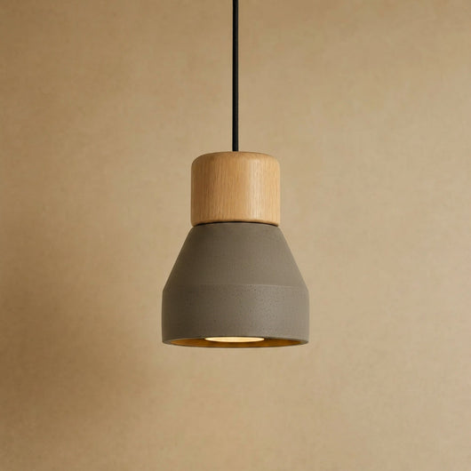 Suspension Béton Cône Brut et Bois Clair, Ø 12,5 cm Grésanne - Azeniah