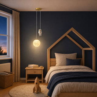 Veilleuse Astronaute Suspension Lune LED | Hoshéna