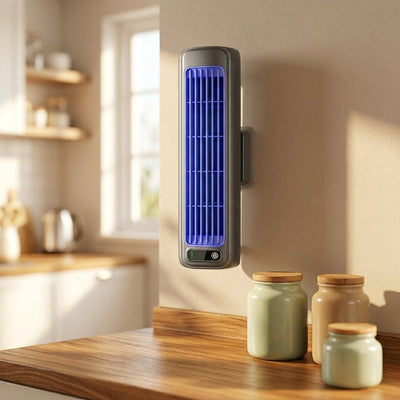 Ventilateur mural sans perçage Mirelyn fixé au mur d'une cuisine
